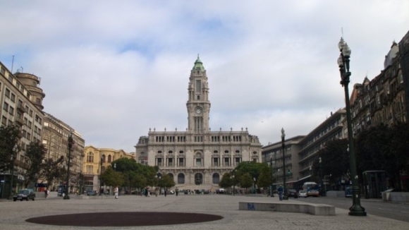 Sessão extraordinária da Assembleia Municipal do Porto para discutir Selminho