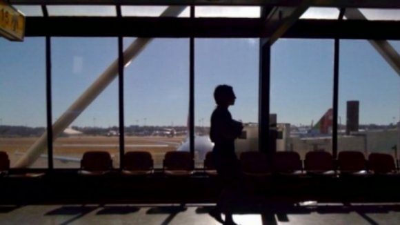 Greve dos vigilantes privados nos aeroportos com adesão "bastante satisfatória"