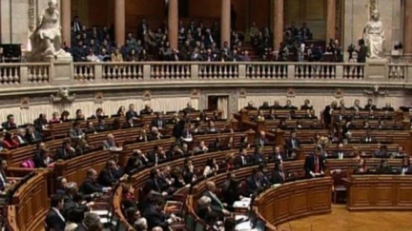 PSD denuncia "manigância" de "borla fiscal" de 240 milhões pelo Governo