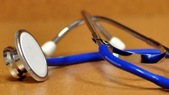 Mais de 120 clínicos inscreveram-se na Bolsa de Médicos, apenas seis contratados