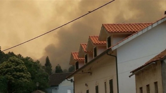 Proteção Civil manda evacuar aldeia de Arcos de Valdevez, em Viana do Castelo