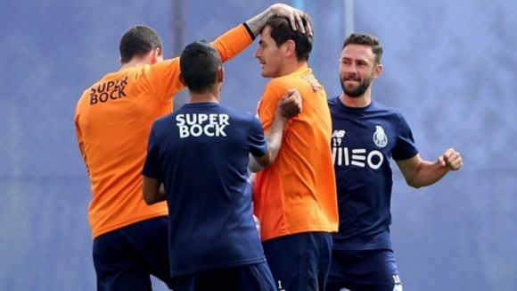 Soares ainda ausente dos treinos do FC Porto