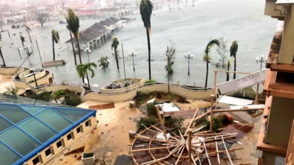Furacão Irma causa pelo menos 8 mortos na ilha de Saint-Martin, nas Antilhas Pequenas