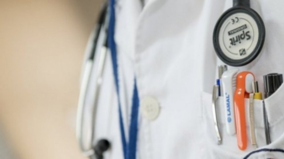 Médicos ponderam semanas de greves rotativas e paralisação geral
