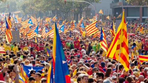 Catalunha: Quase 1.200 empresas mudaram a sede social desde o referendo