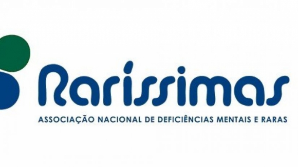 Mais de dez mil já assinaram petição a pedir demissão da presidente da Raríssimas