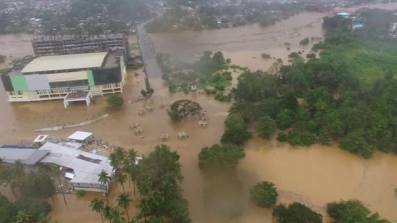 Tempestade tropical fez mais de 200 mortos no sul das Filipinas