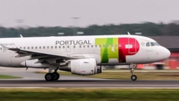 Voo da TAP regressa a Lisboa após tentar aterrar no aeroporto da Madeira