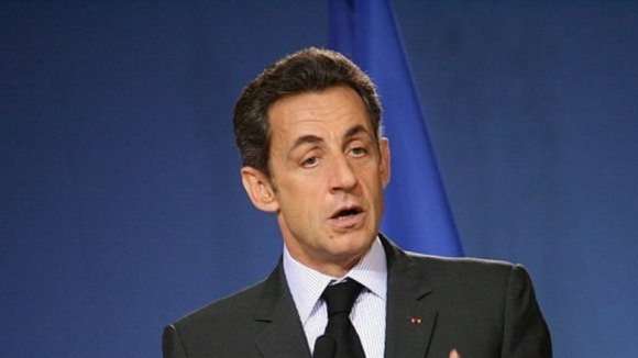 Ex-presidente francês Nicolas Sarkozy detido