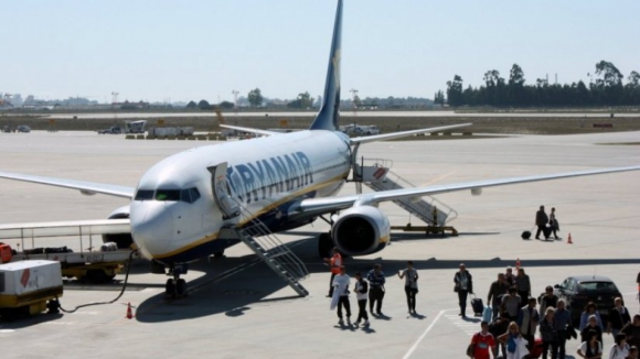 Sindicato diz que adesão à greve dos tripulantes da Ryanair "é superior a 90%"