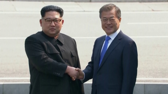 Líderes das duas Coreias chegam a acordo para a "completa desnuclearização" da província