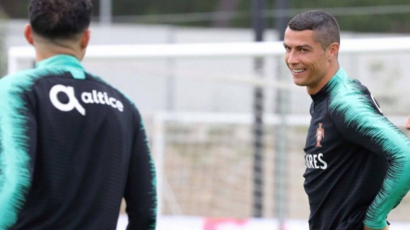 Ronaldo treinou pela primeira vez, Adrien trabalhou à parte