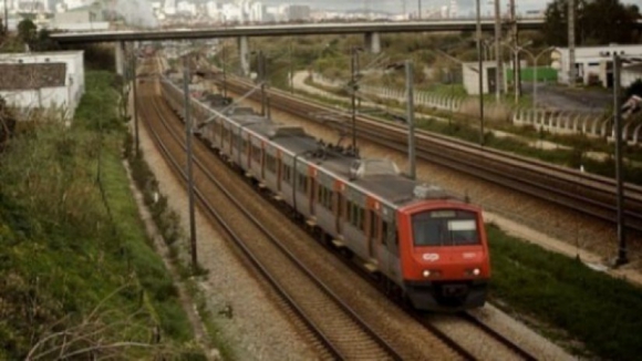 Circulação ferroviária com perturbações às 07h30 devido à greve