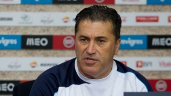José Peseiro é o novo treinador do Sporting, por uma época e outra de opção