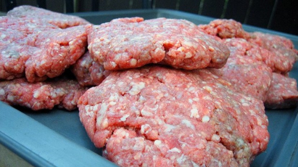Apreendidas quatro toneladas de carne imprópria para consumo na região de Viseu