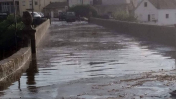 Chuva intensa provoca inundações em Vila Real