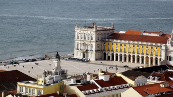 Portugal revalida título de melhor destino do mundo nos 'óscares' do Turismo