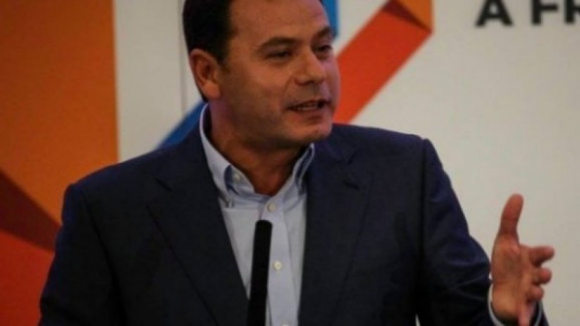 Luís Montenegro desafia Rio, quer candidatar-se à liderança do PSD e "eleições já"