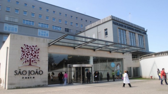 Suspeita de tentar raptar bebé no Hospital de São João presente a tribunal na segunda-feira