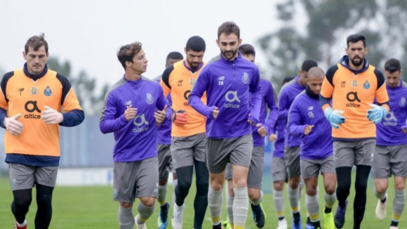 Avançados Marega, Aboubakar e Marius continuam de baixa no FC Porto