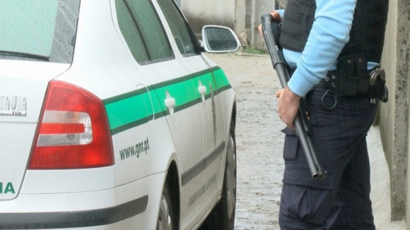 GNR detém três homens e apreende drogas e armas em Viana do Castelo