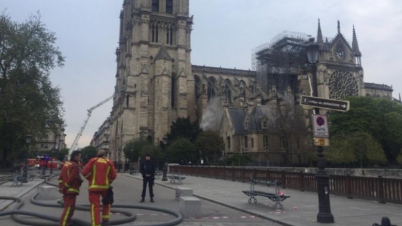 Notre-Dame: Fogo foi declarado extinto