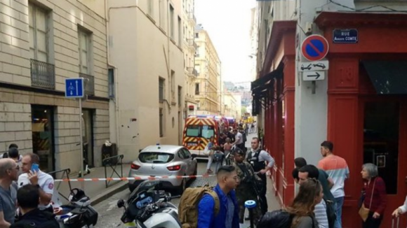 Explosão em rua pedonal de Lyon, leste de França, faz sete feridos