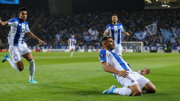 FC Porto vence por 2-1 o Young Boys no Estádio do Dragão
