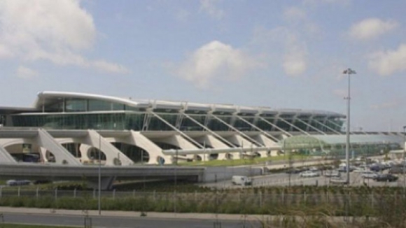 Mau tempo: Voos desviados no aeroporto do Porto