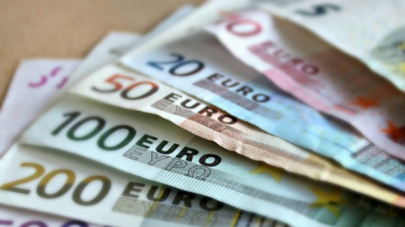 Cinco maiores bancos em Portugal diminuem lucros em mais de 400 ME até setembro