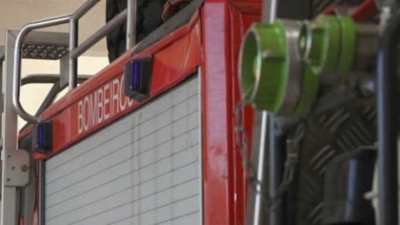 Fuga de gás obriga a evacuar Avenida em Vila Nova de Famalicão