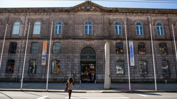 Direção de Património quer edifício da Alfândega do Porto como Monumento Nacional
