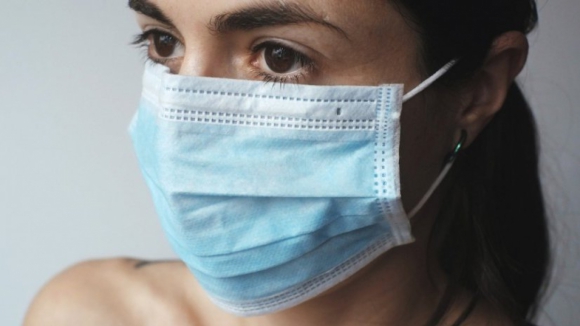 Covid-19: Sindicato Independente dos Médicos apoia uso generalizado de máscara
