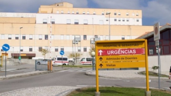 Covid-19: Hospital da Feira transfere unidade de oncologia para clínica e liberta mais 25 camas