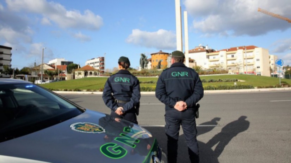 GNR faz detenção por tráfico de droga durante operação rodoviária em Amarante
