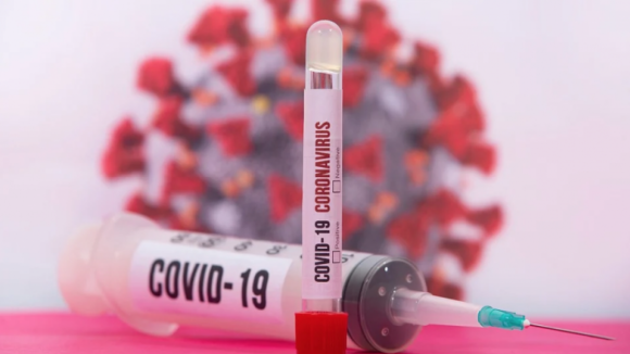 Primeiras vacinas contra o Covid-19 devem chegar na primavera de 2021