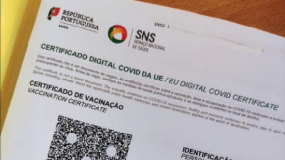 Problemas com certificados de dose de reforço em Portugal resolvidos