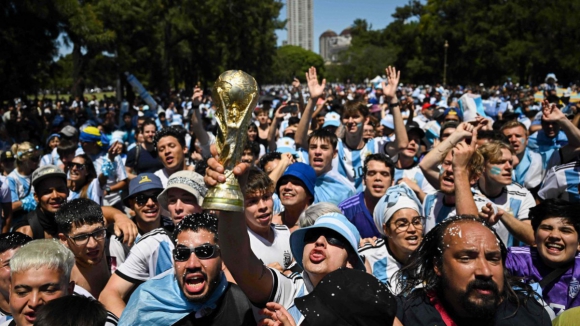 As imagens de Buenos Aires em "delírio" após a conquista do campeonato do mundo