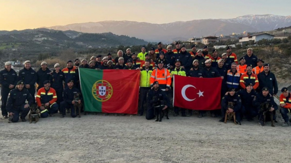 Equipa portuguesa que esteve na Turquia chega a Lisboa com espírito de “missão cumprida"