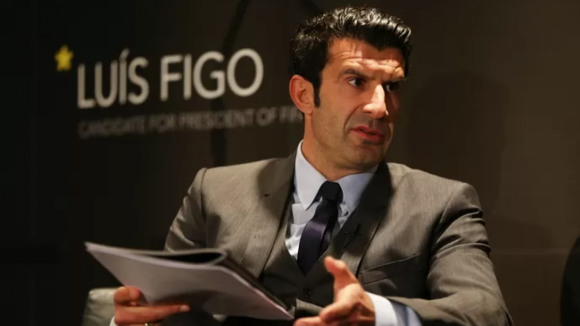 Luís Figo prepara candidatura à presidência da FPF