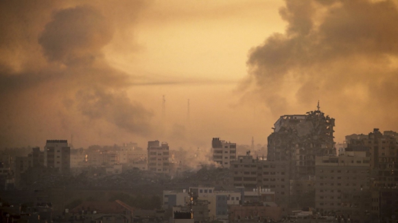 Exército israelita atribui à Jihad Islâmica ataque que atingiu hospital em Gaza