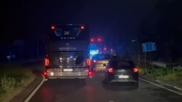 As imagens da saída da equipa do FC Porto sob forte escolta policial