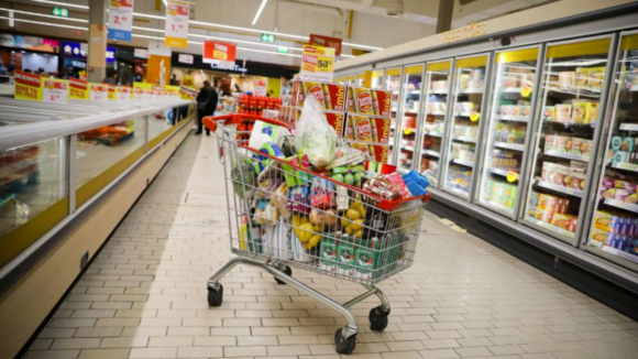 Inflação abranda para 2,1% em outubro