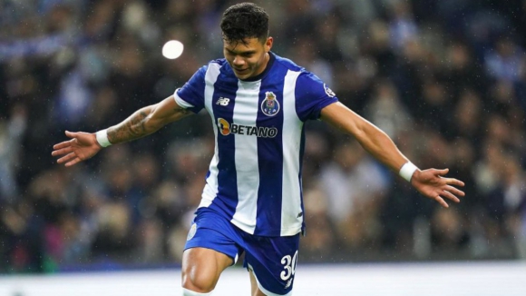 FC Porto: Dragões em vantagem no intervalo frente ao Antuérpia