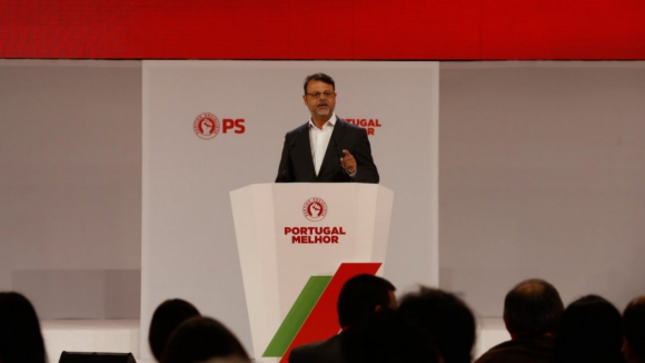 Candidato à liderança do PS Daniel Adrião reclama vitória na competição "das ideias"