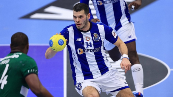 Fc Porto Andebol Cl Ssico Decidido No Ltimo Segundo