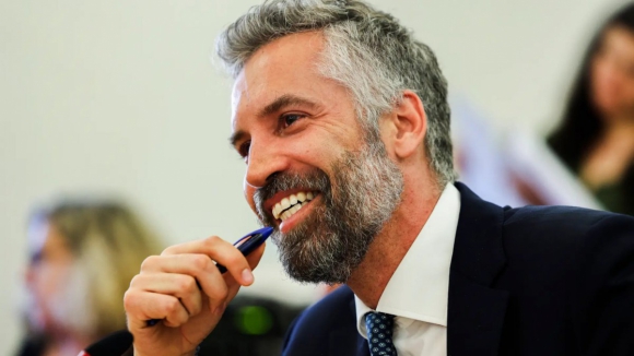 Pedro Nuno Santos vence eleições do PS com 62% dos votos