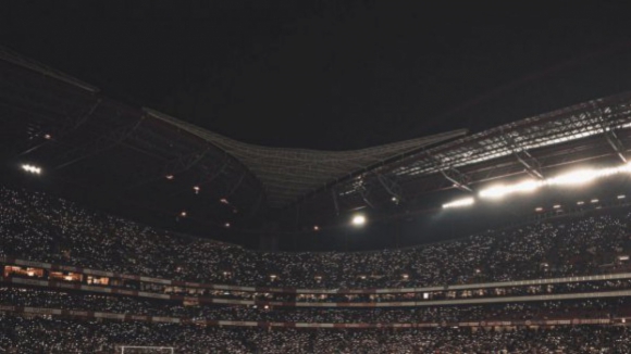 Benfica arrisca interdição do estádio depois de esfaqueamento na Luz