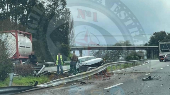 Militar ferido com gravidade na colisão na A1 em Aveiro