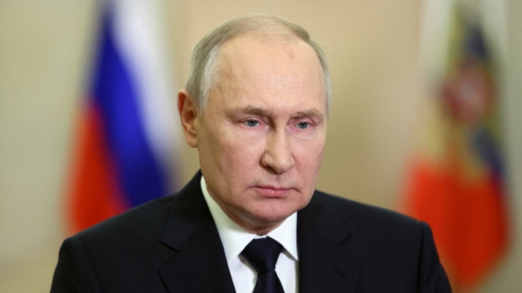 Quem são os 10 opositores de Vladimir Putin nas eleições russas?
